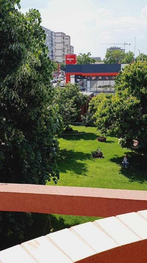 Johanna House Bucarest Esterno foto